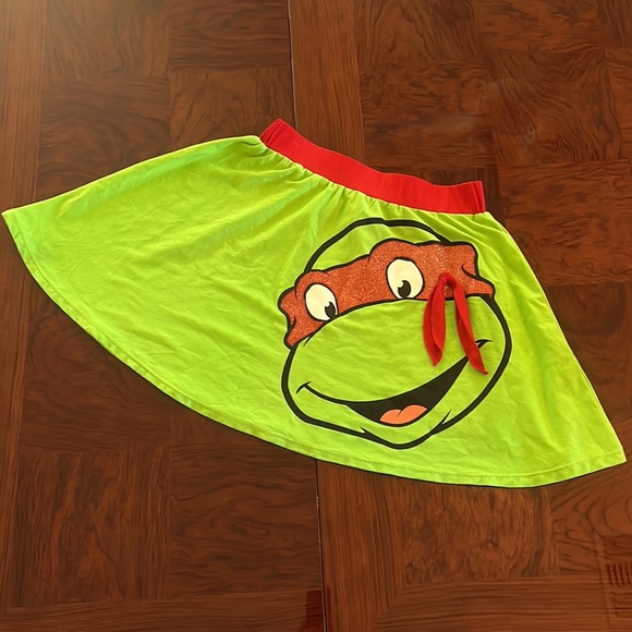 Nickelodeon *NWOT* Women's Teenage Mutant Ninja Turtles Raphael Skirt - Picture 2 of 9